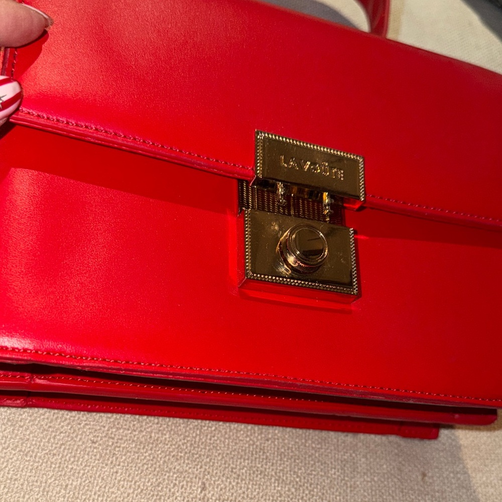 Lavoute Red Leather Crossbody Bag - Picture 4 of 6